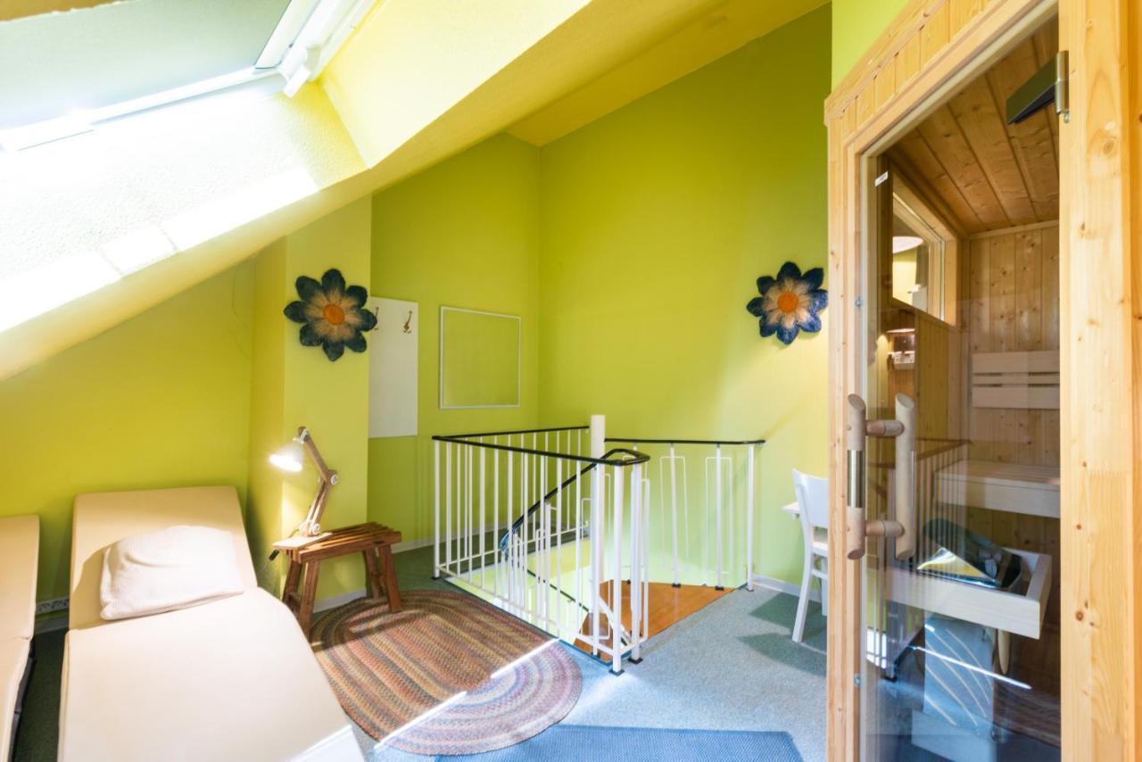 Hotel Ziegelruh Babenhausen  Bagian luar foto