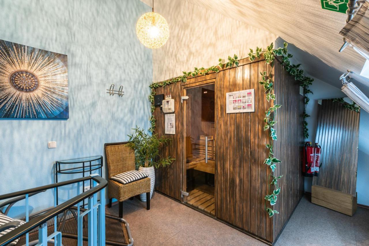 Hotel Ziegelruh Babenhausen  Bagian luar foto